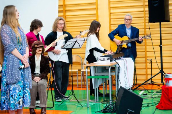 20251127-35-Lecie-Kazika-045