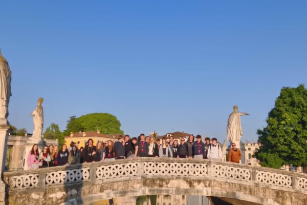 678837352_1617799500353628_6540934618542976502_n