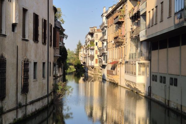 679770531_1617945270339051_2165145377219923802_n