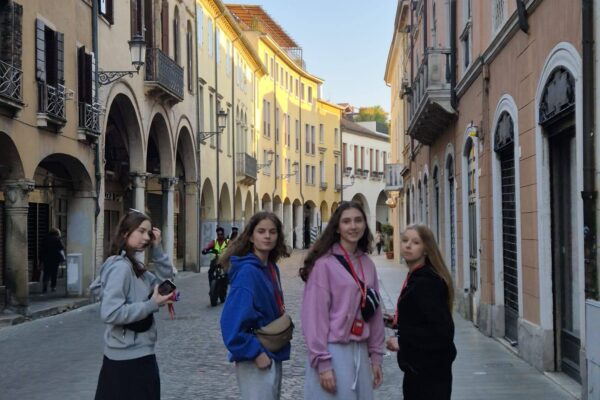 682638084_1617945310339047_4471762207446951975_n