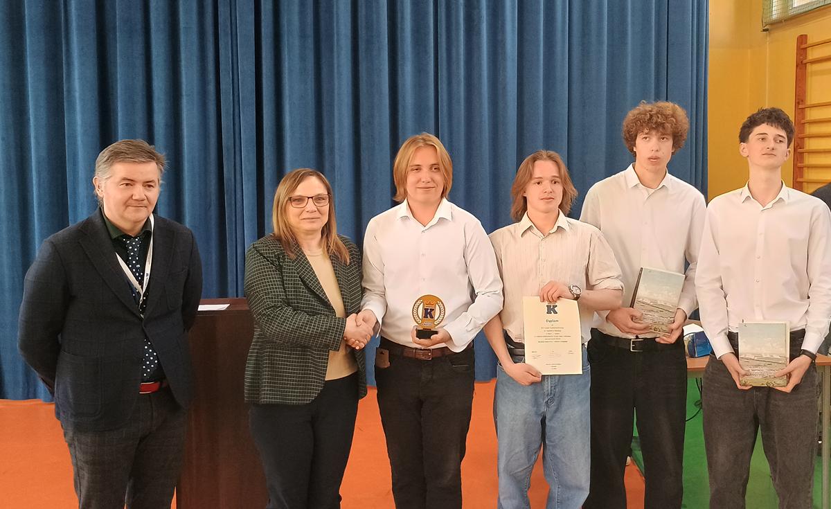 Wygrana Kazika w debacie oksfordzkiej